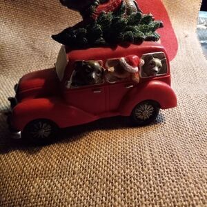 Festive Red Holiday Car Decoration